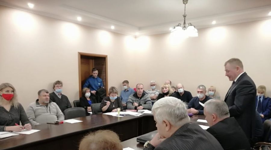 Каменские депутаты «не справились» с выборами спикера Горсовета с первой попытки