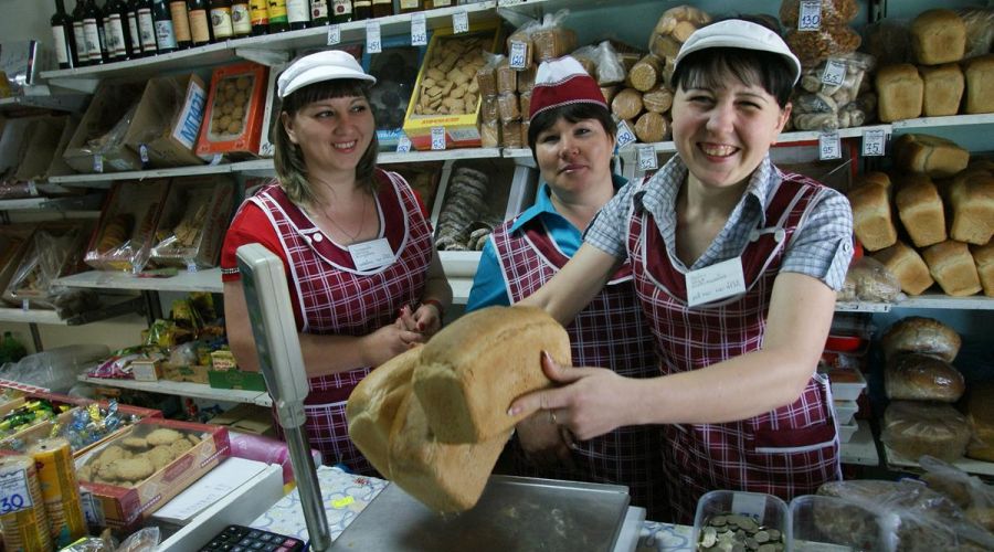 Свободных вакансий продавцов в крае больше всего