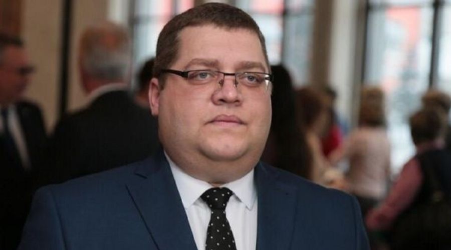 Экс-главу Октябрьского района Барнаула приговорили к условному сроку за мошенничество и растрату