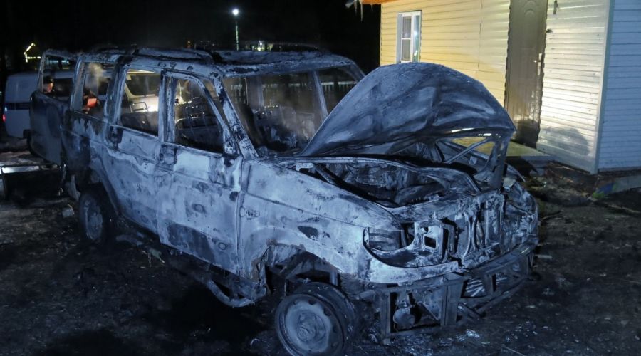 Сгоревшее авто