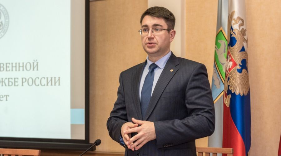 Увольнение вице-мэра Барнаула Юрия Еремеева объяснили интересом силовиков к его трудовой биографии