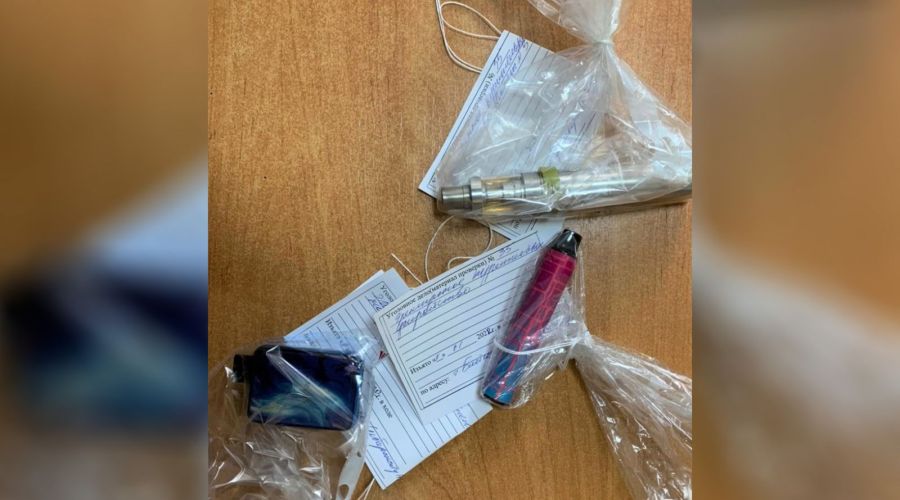 12-летний подросток из Бийска скончался после курения вейпа<span style=