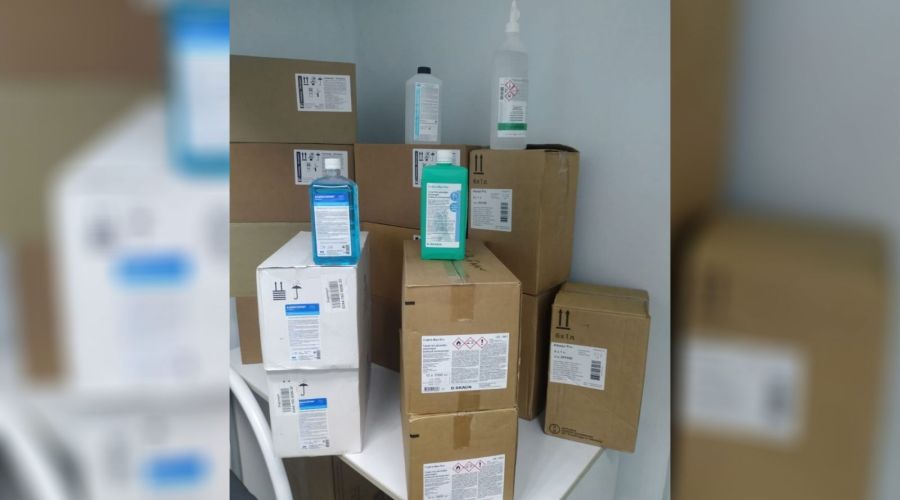 Санитайзеры в больнице есть