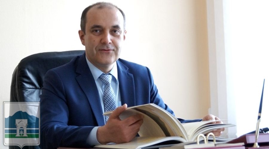 Депутаты Белокурихи готовятся выбрать нового главу города из ограниченного пула кандидатов