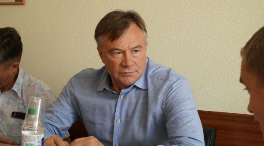 Справедливороссы добиваются льготных лекарств для пациента с онкологией в Алтайском крае