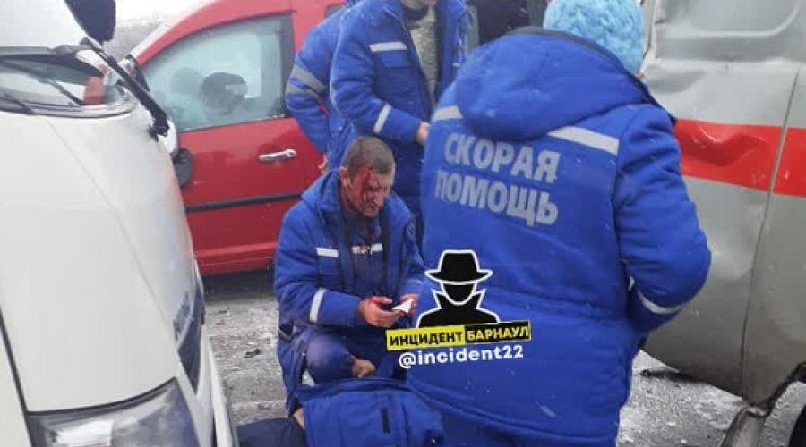 Пострадавших госпитализировали