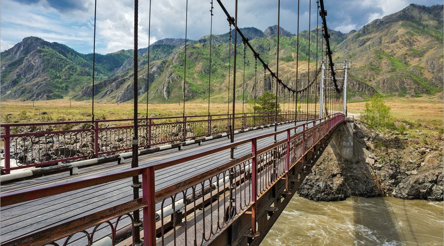 Власти открыли проезд по частному мосту в Республике Алтай