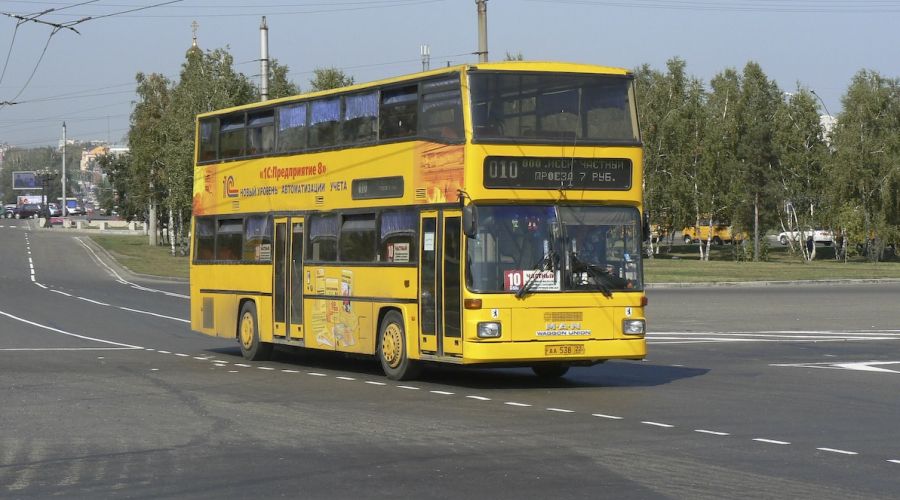 Когда-то по Барнаулу ходили даблдекеры