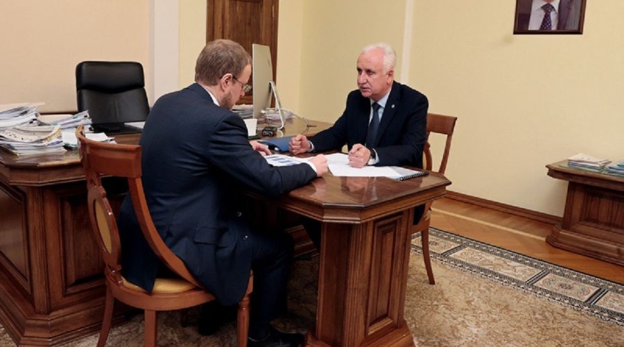 Уполномоченный по правам человека в Алтайском крае заявил о снижении числа жалоб на медицину в 2021 году