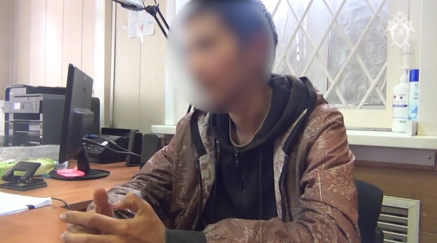 В Республике Алтай будут судить напавшего на пограничника с топором и баллончиком парня из Кузбасса