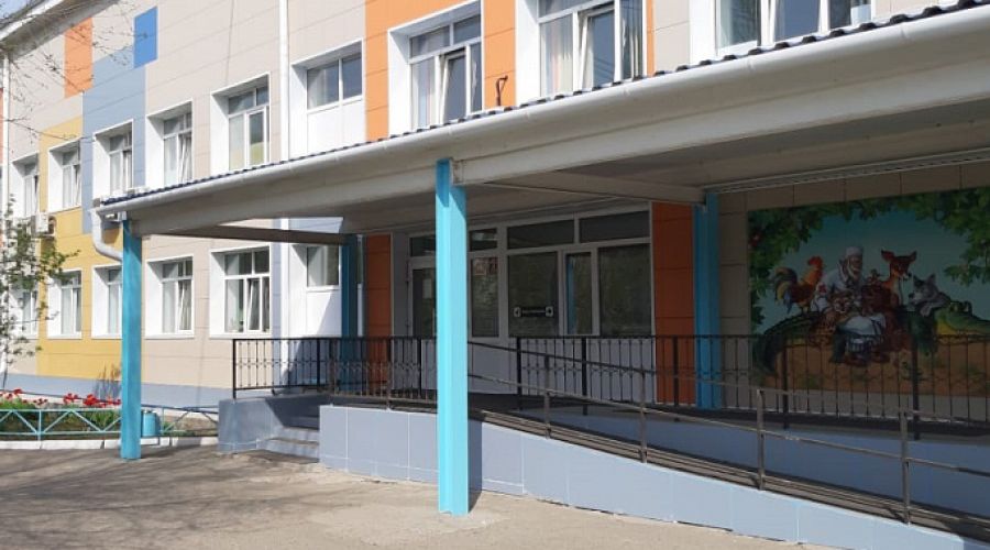 К общему знаменателю: власти решили «слить» два детских медучреждения в Бийске