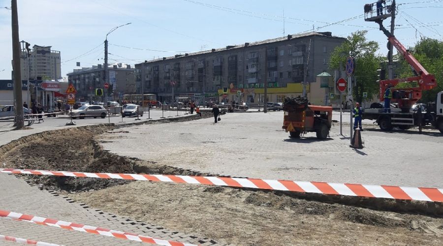 Итоги первого вечернего часа пик в районе моста на Новом рынке подвели в Барнауле