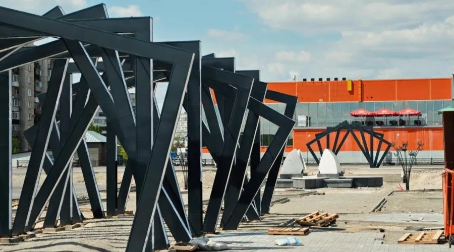 «Нагревшего» Бийск на 10 млн рублей подрядчика провального парка заподозрили в преднамеренном банкротстве