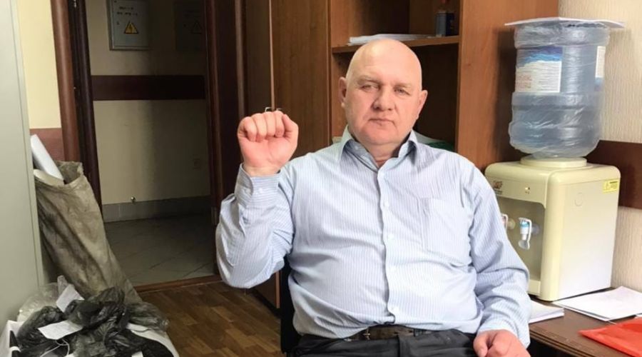 Бежавшего в Грузию алтайского оппозиционера оштрафовали за призывы к санкциям