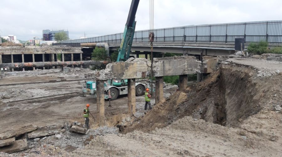 Оставшуюся часть моста на проспекте Ленина в Барнауле могут разобрать за 100 часов