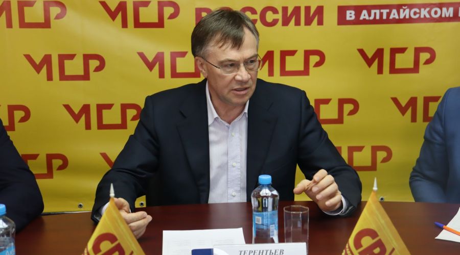 Алтайские социалисты на всероссийской пресс-конференции предложили «рецепт лечения» российской медицины