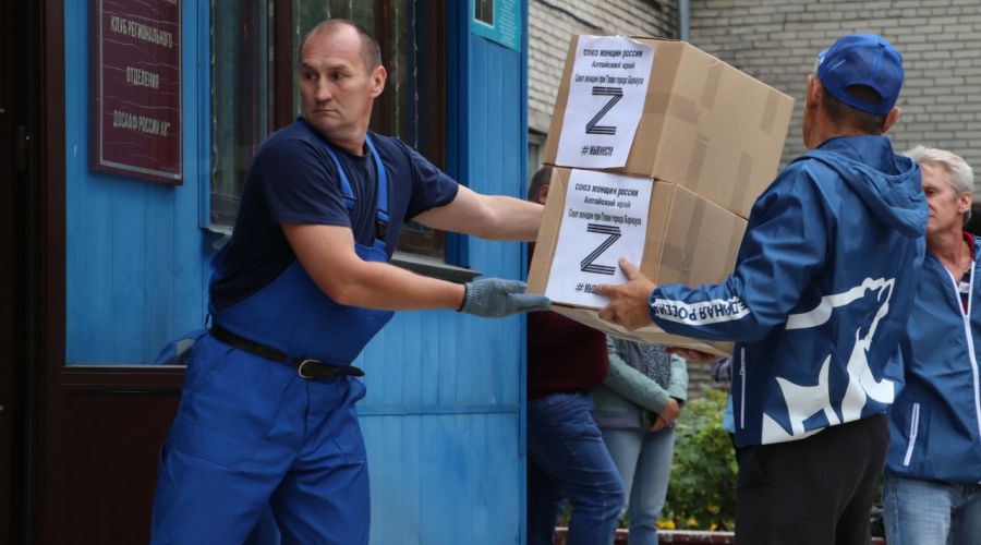 Из Барнаула отправили образовательную и сладкую гуманитарную помощь детям Славяносербского района ЛНР