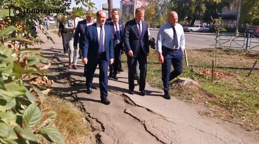 «Будем совместно работать»: мэр Рубцовска показал губернатору Виктору Томенко социально значимые объекты