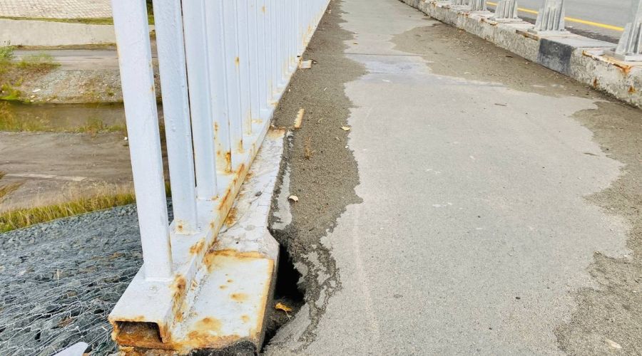 «Народный фронт» хочет заставить «Барнаульское ДСУ № 4» поработать над «ошибками» на мосту