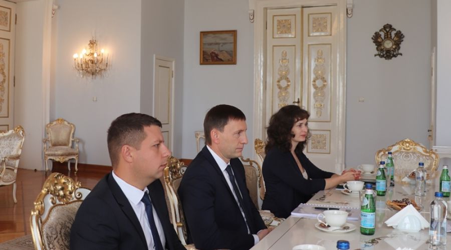 Алтайские предприятия и чиновники участвуют в международной выставке в Турции