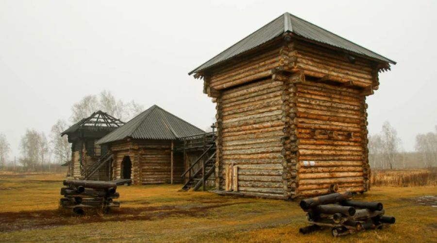 Проект Белоярской крепости под Новоалтайском поставили на паузу из-за ухода руководителя на СВО