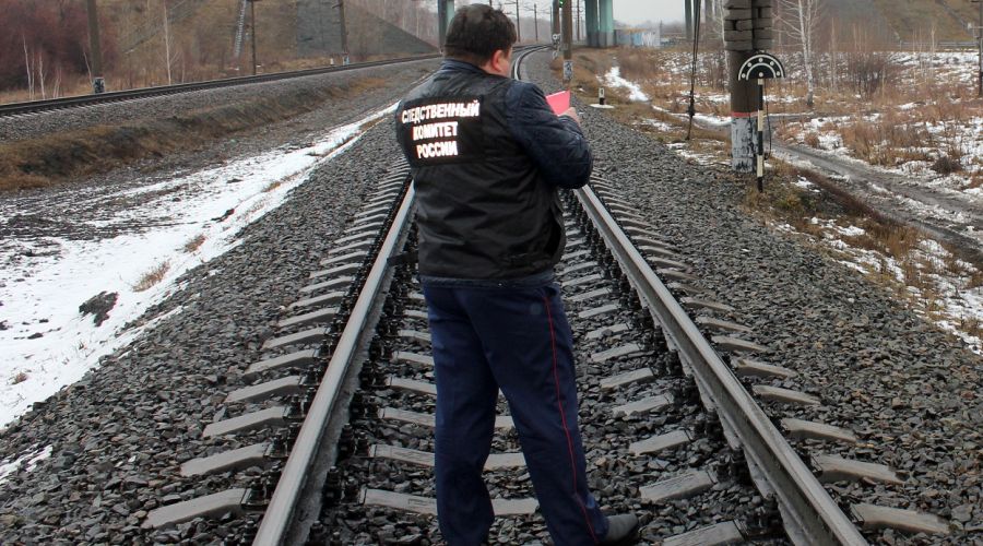 Жительница Новоалтайска в капюшоне погибла под колесами поезда