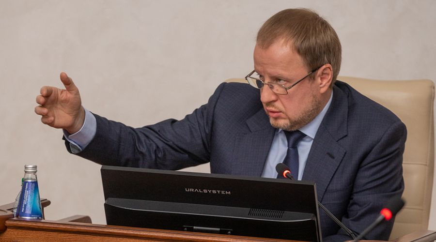 «Не выдерживает критики»: губернатор указал КПРФ на несостоятельность бюджетного нигилизма в Алтайском Заксобрании