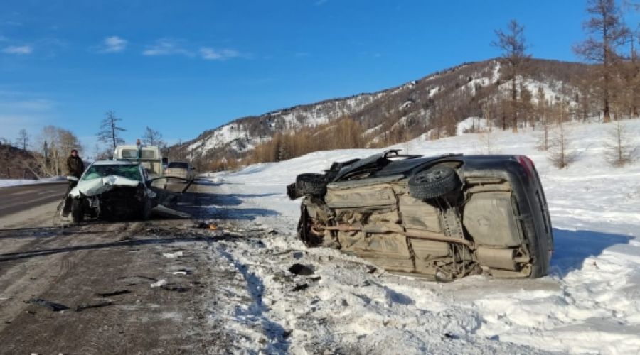 Один человек погиб и трое пострадали в ДТП на спуске с «Чуйского тракта»