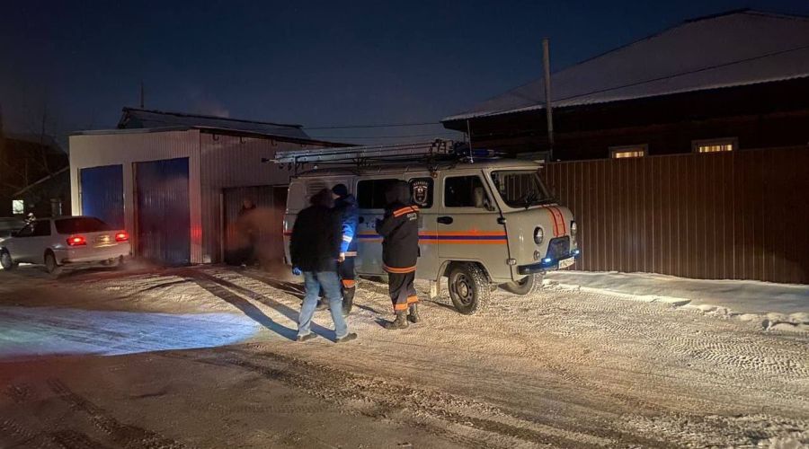 «Водоканал» сдвинул сроки устранения коммунальной аварии на трубопроводе в Барнауле