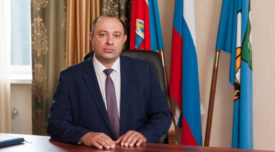 Глава администрации Ленинского района Барнаула освобожден от должности без объяснения причин