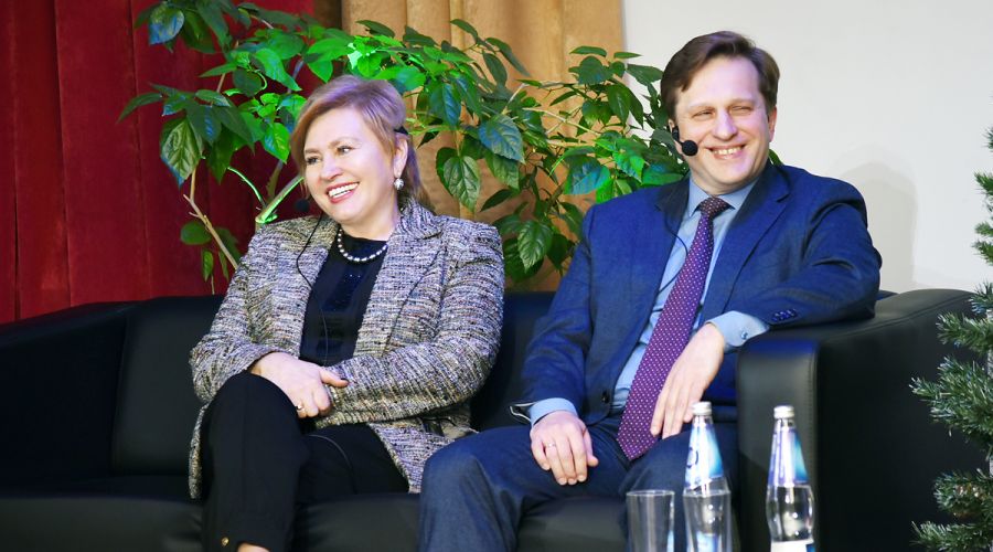 ректор АГМУ Ирина Шереметьева и глава Алтайского Минздрава Дмитрий Попов