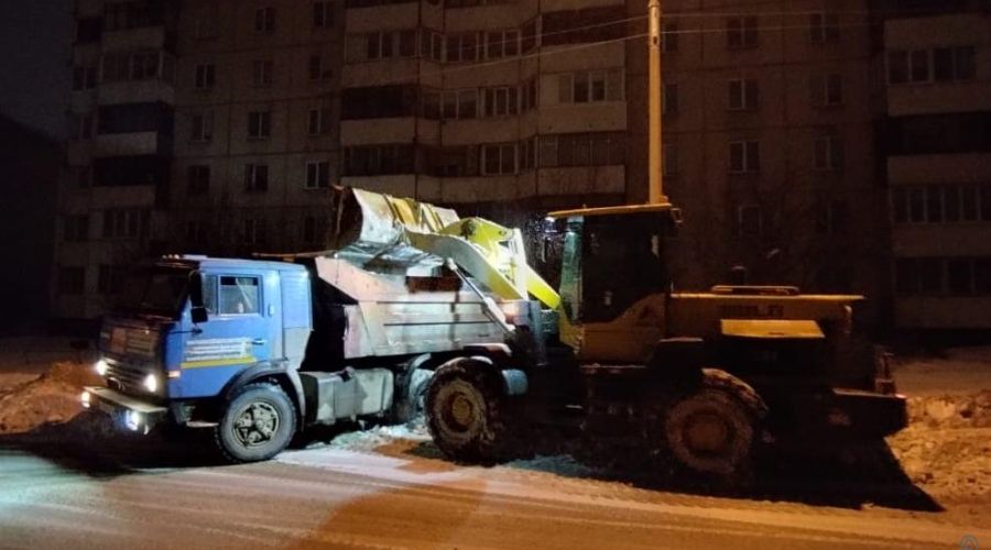 Сбоев нет: в администрации Барнаула оценили уборку города от снега