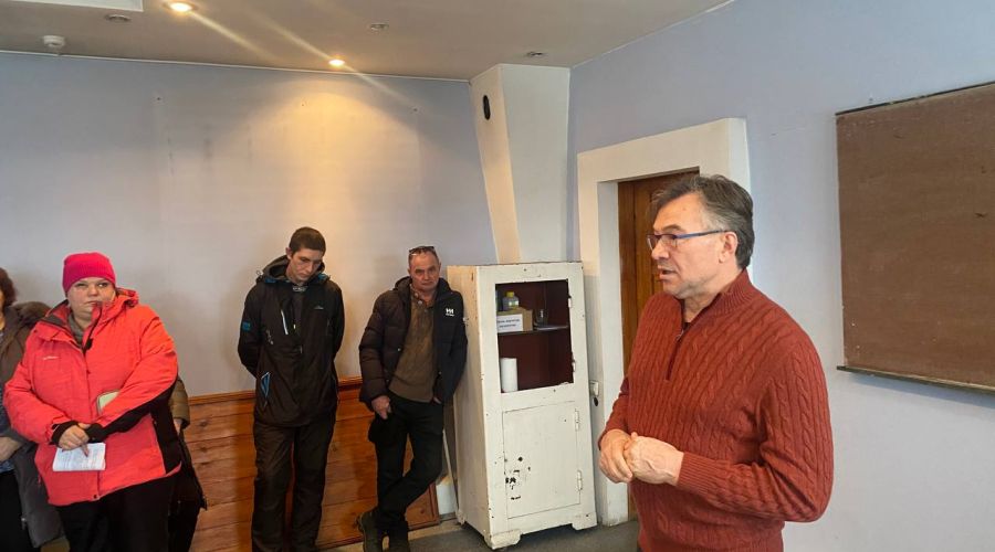 Лидер алтайских справедливороссов рассказал жителям Камня-на-Оби о назревших социальных реформах