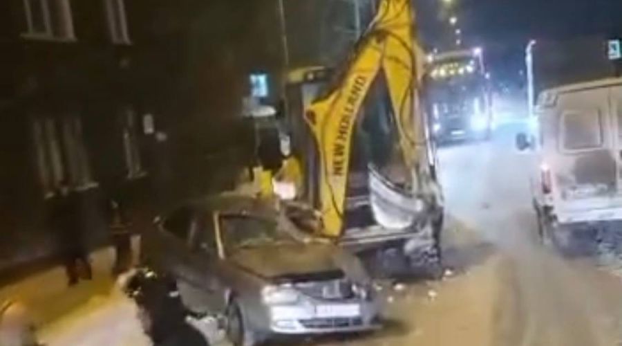 Массовое ДТП на Кутузова в Барнауле