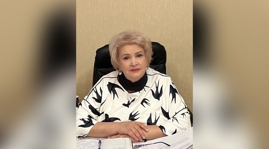 Несменяемую 64-летнюю главу Алейского района единогласно переизбрали еще на пять лет