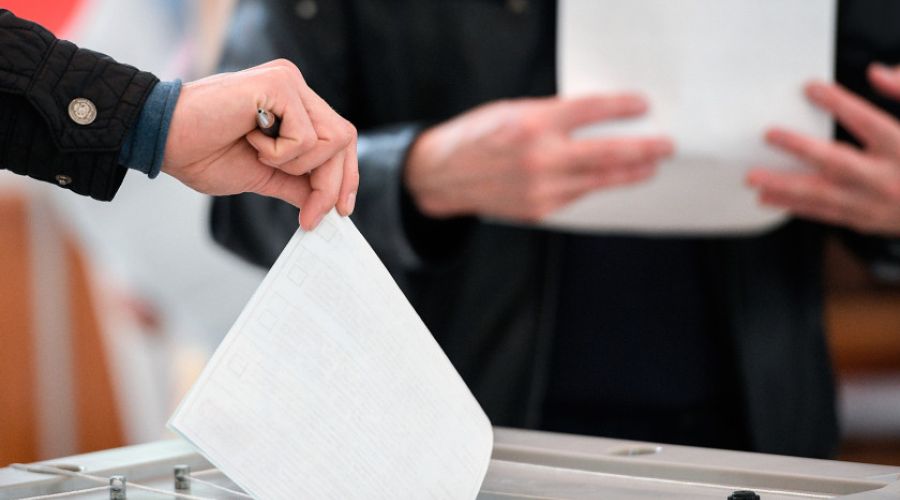 Алтайским политтехнологам грозит ответственность за нарушения на довыборах в краевой парламент