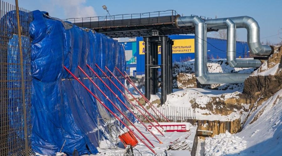 Субподрядчик завершил «незапланированное» укрепление грунта у путепровода на проспекте Ленина в Барнауле