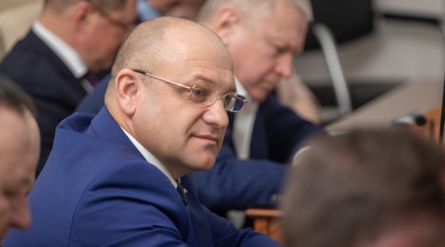 Уважительная причина: первый депутат Алтайского Заксобрания решил уйти добровольцем на спецоперацию