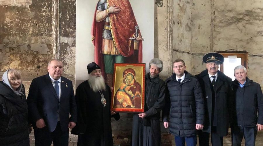 Бийский градоначальник при поддержке именитого думца вновь поднял тему возврата бывшего собора православным