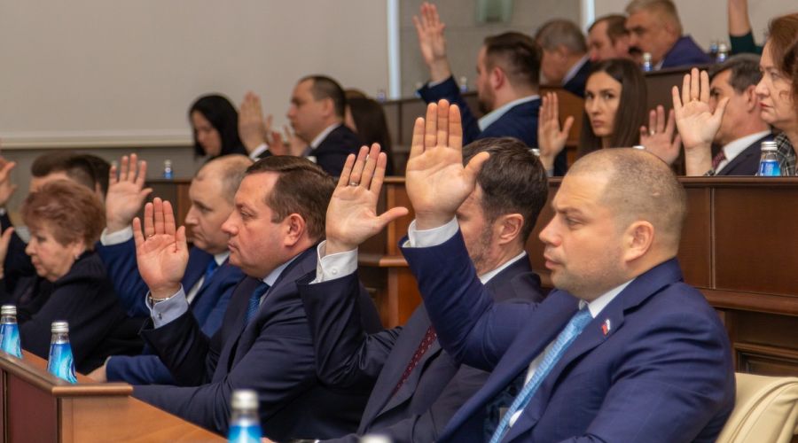 Депутаты Барнаульской гордумы одобрили отчет мэра Вячеслава Франка о работе администрации за 2022 год