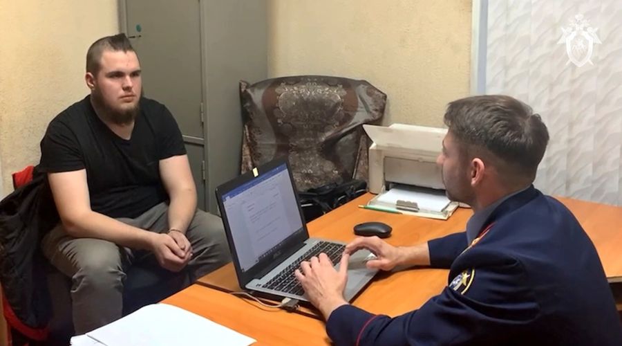 Силовики задержали вандала из парка Победы в Бийске