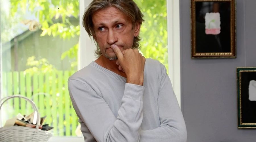 В Барнауле простятся с «последним героем андеграунда» - художником Алексеем Чекановым