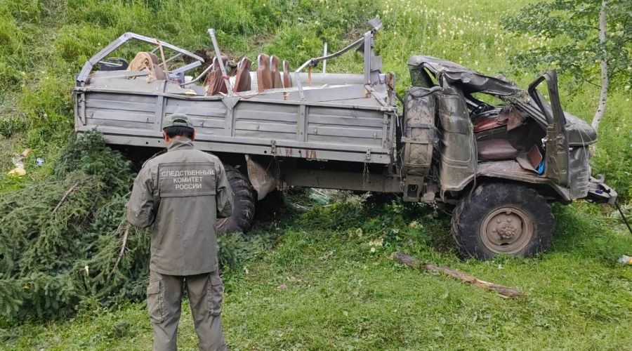 Смертельный «кульбит» грузовика с туристами в Республике Алтай привел к уголовному делу