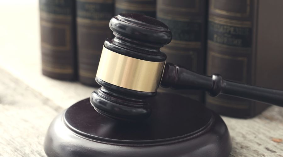 Бывшему судье из Бийска вынесли приговор за жестокое убийство