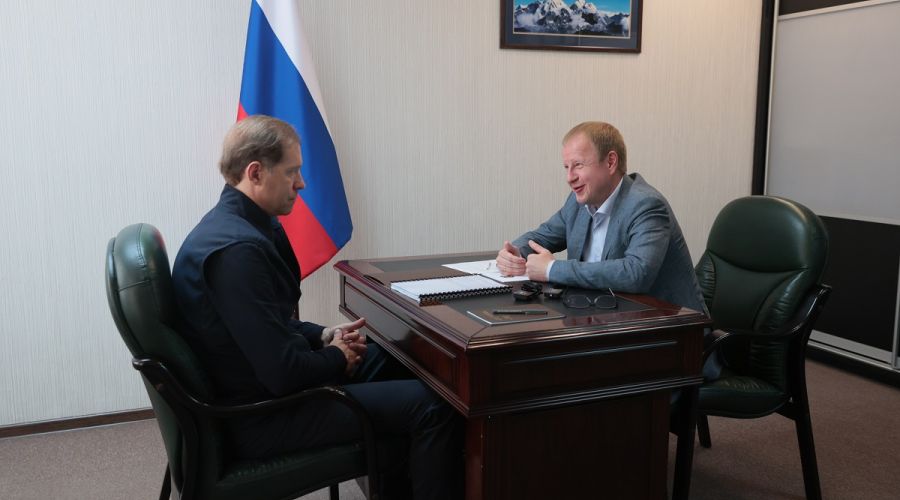 Вице-премьер правительства РФ посулил алтайской промышленности миллиардные инвестиции