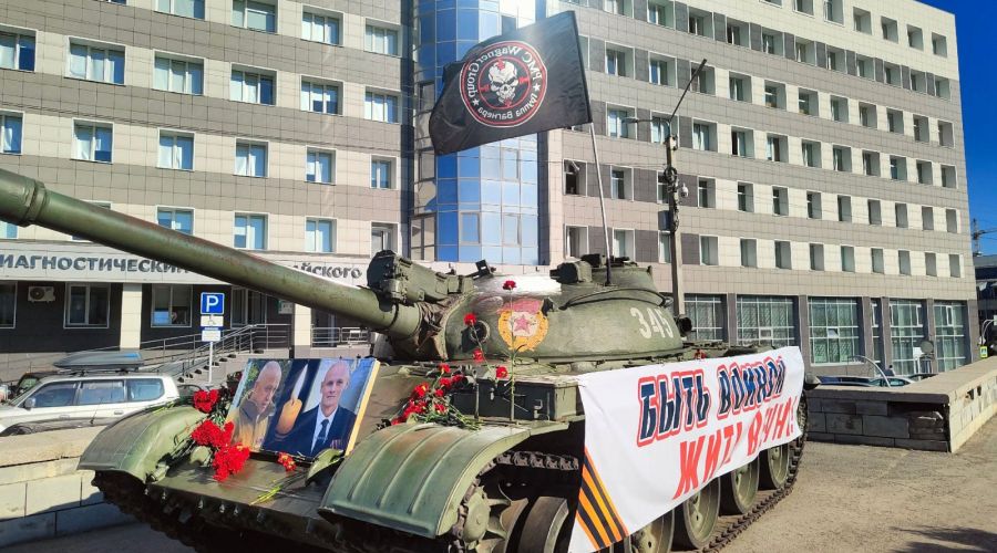 В Барнауле появился стихийный мемориал в память о погибших вагнеровцах