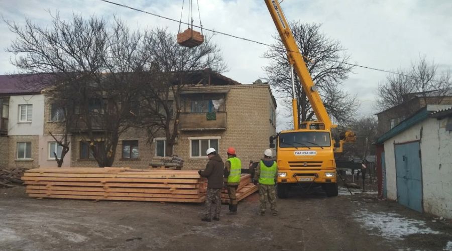 Специалисты из Алтайского края с начала года восстановили более 130 объектов в подшефном районе ЛНР