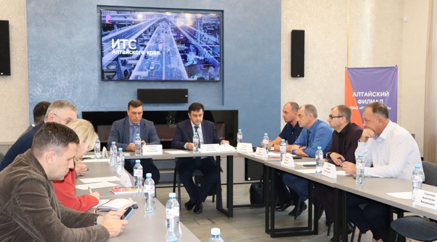 «Вживление» интеллекта в транспортную систему Барнаула «наткнулось» на кадровый дефицит