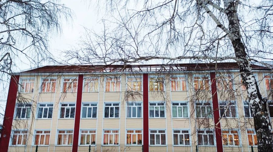 Замгенпрокурора России проконтролировал восстановление алтайской школы после урагана