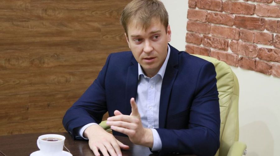 Гендерный переворот: в Молодежном парламенте Алтайского края сменился руководитель